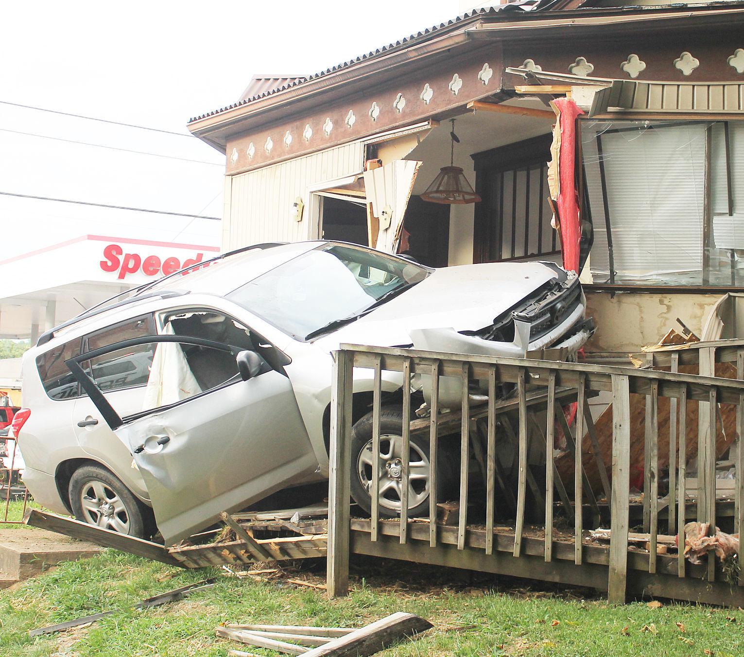 Early morning wreck